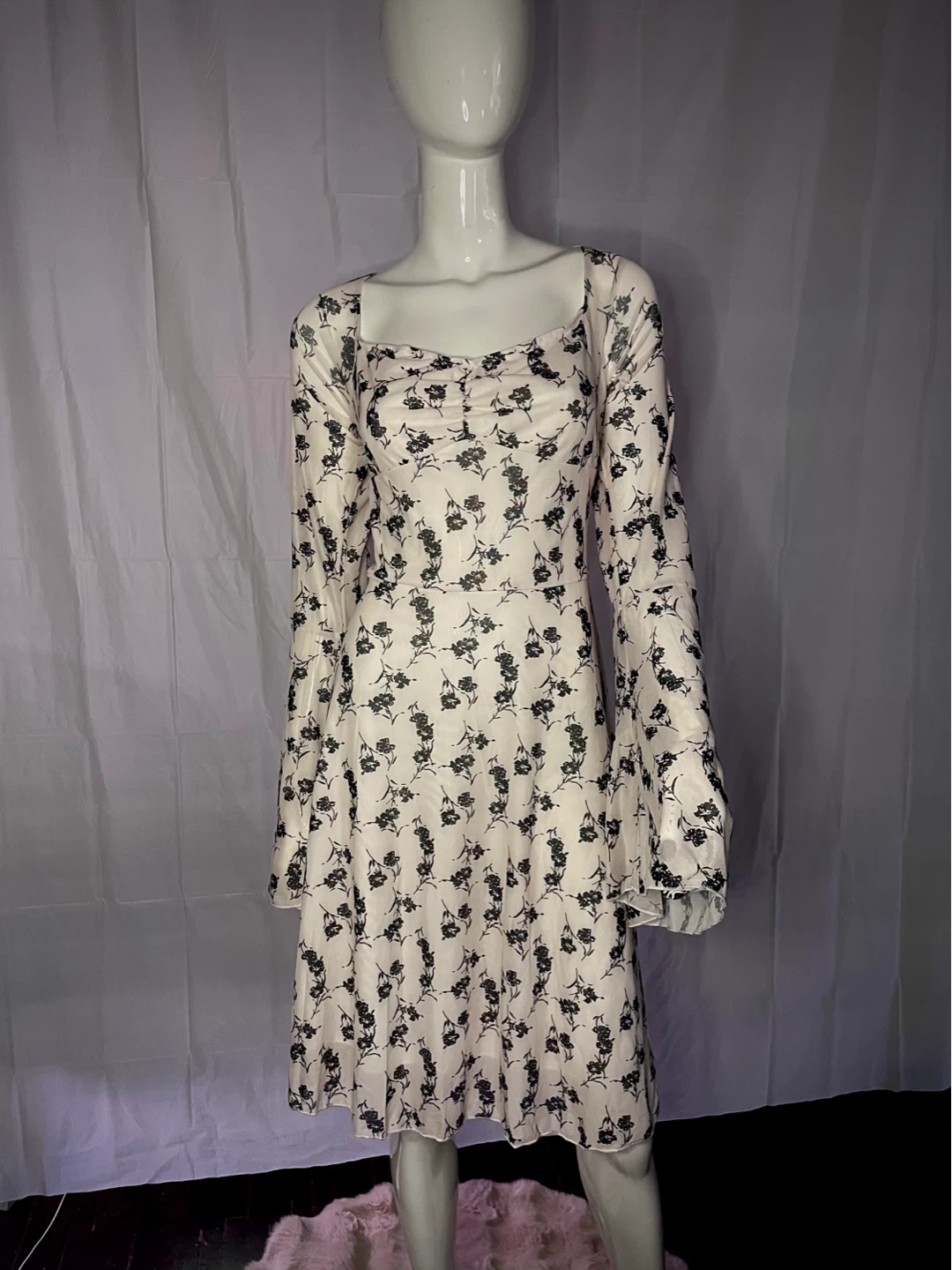 Cream Floral Print Long Sleeve Dress