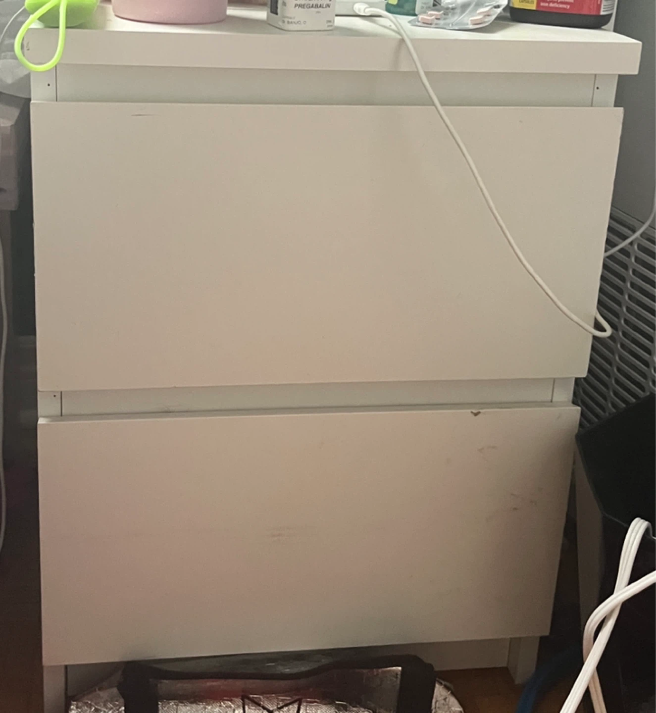 IKEA MALM side table with drawers 🌱