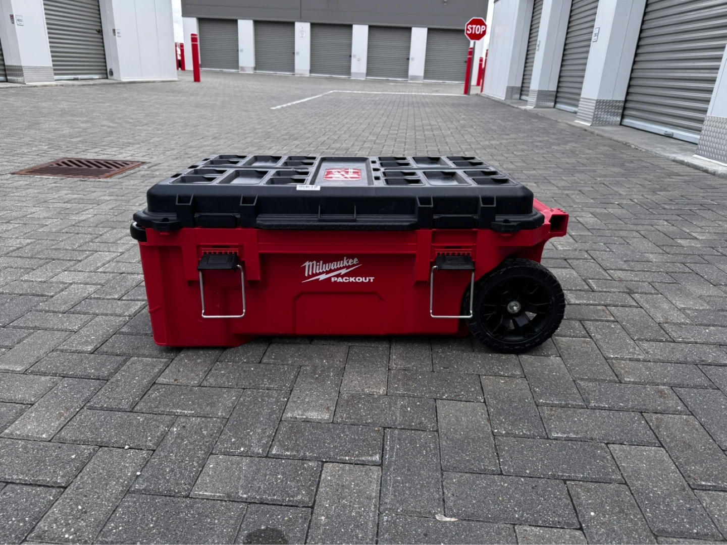 Milwaukee PACKOUT Rolling Tool Chest
