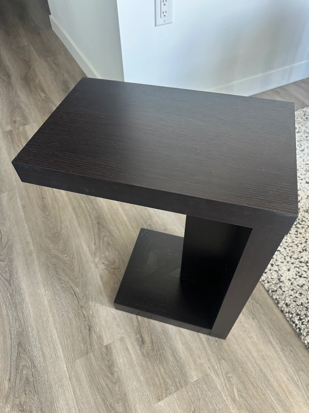 Dark Wood C-Table