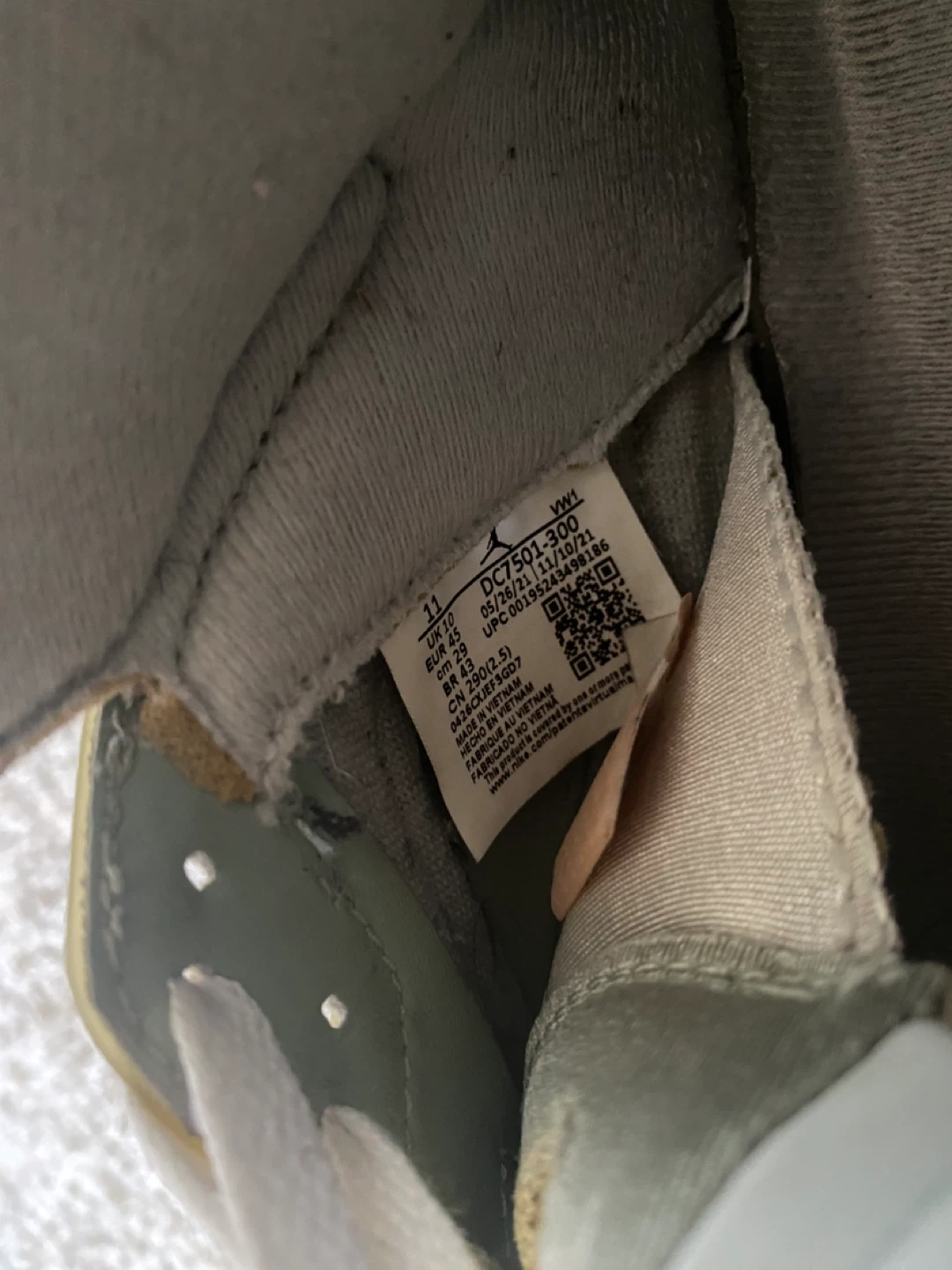 Air Jordan 5 Retro - photo 5