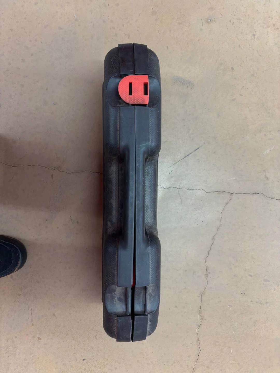 Black & Decker Reciprocating Saw with Case and Blades - photo 2
