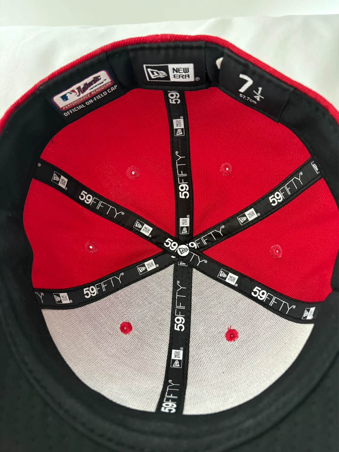 New Era Cincinnati Reds Baseball Cap 7 1/4 - photo 2