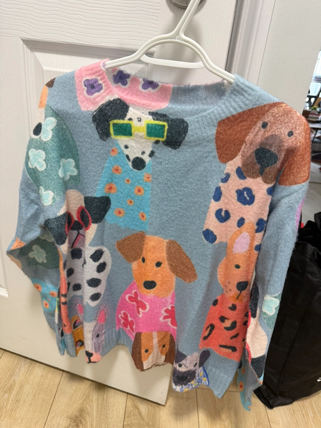 Dog Print Sweater M/L