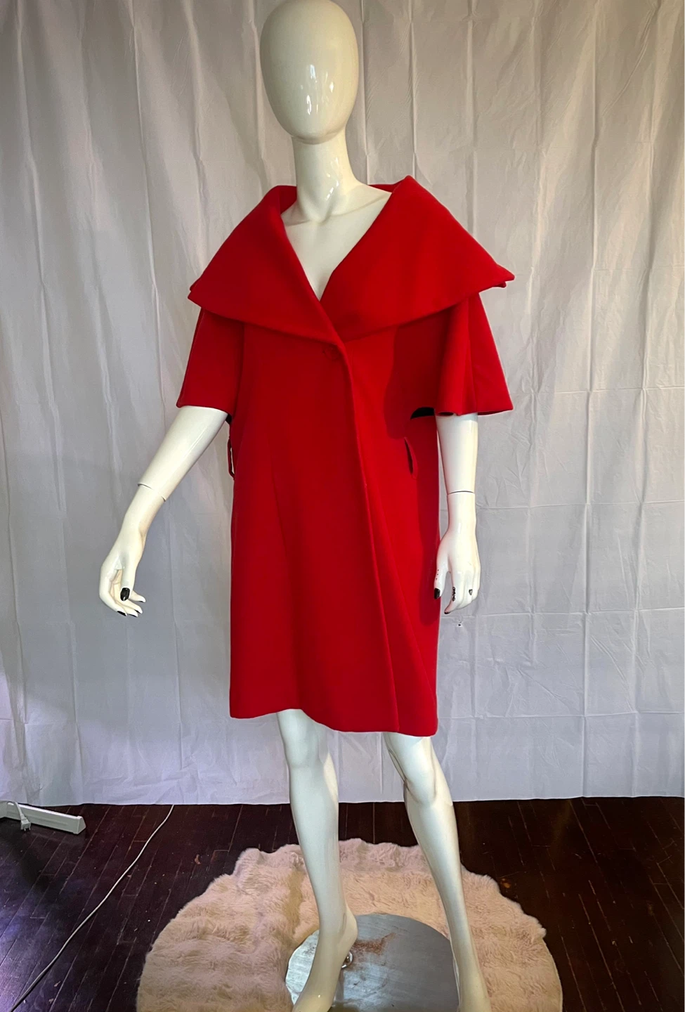 Women's Red Cape Coat - photo 4