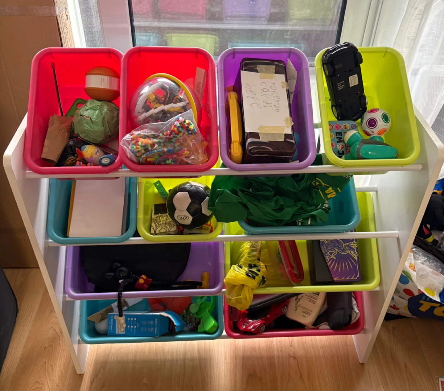 Kid's Toy Organizer Shelf