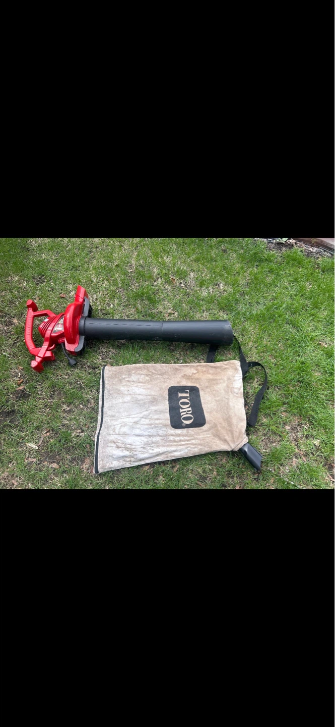 Toro leaf blower / vacuum (mulcher)
