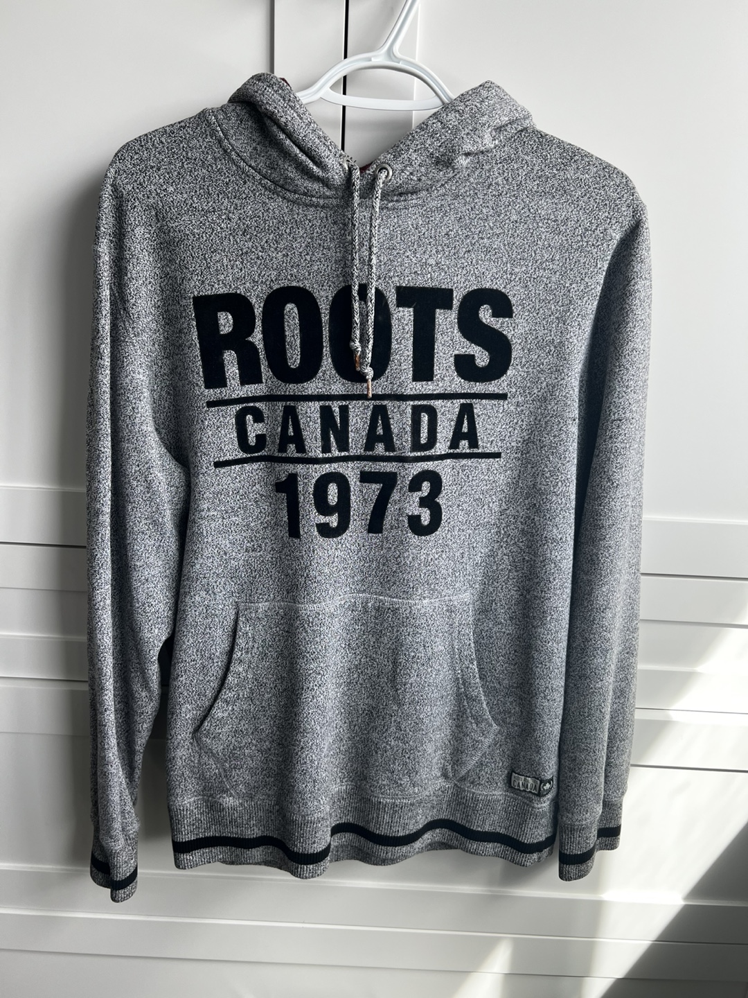 Men’s Roots Canada Grey Hoodie- medium