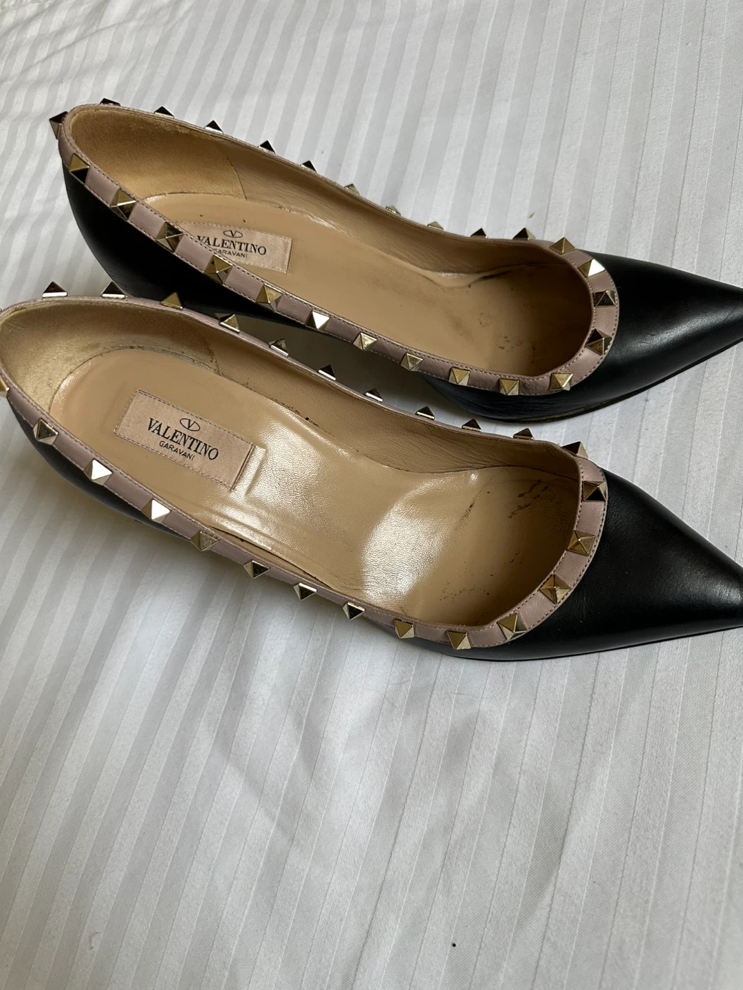 Valentino Garavani Rockstud Heels Size 41