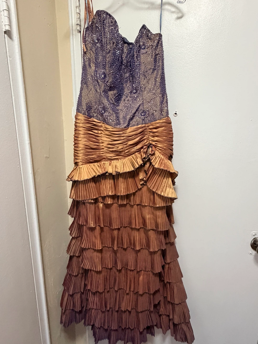 C.M. Couture Women's Dress Size 6 - photo 4
