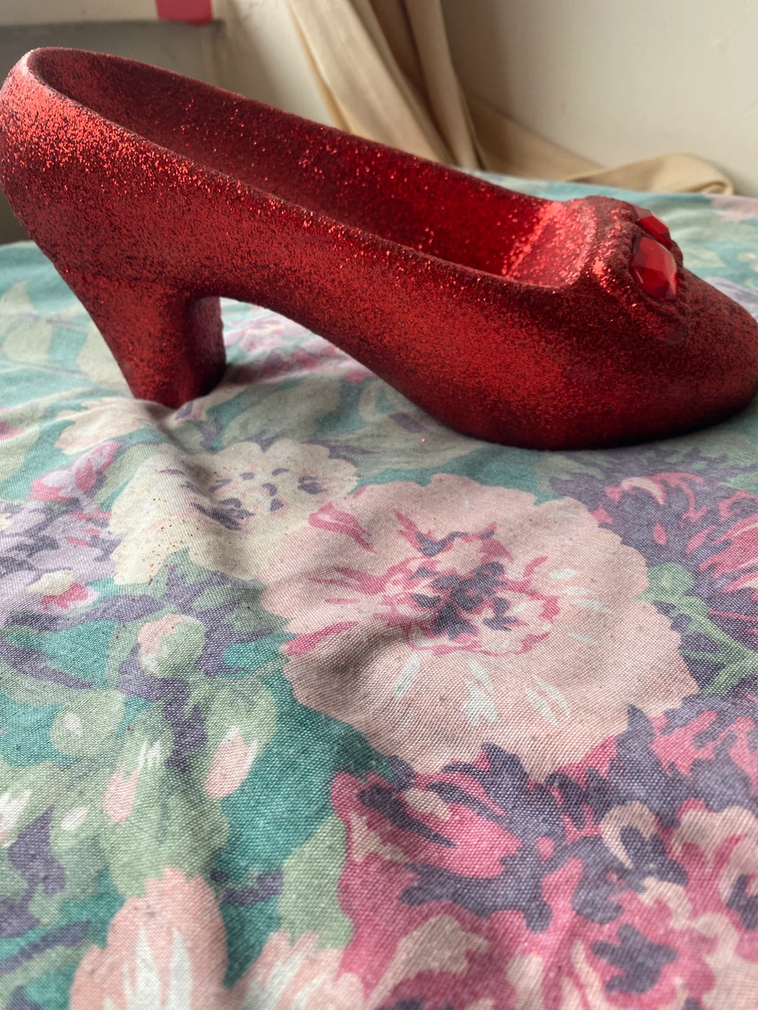 Hallmark Wizard of Oz Ruby Slipper Replica