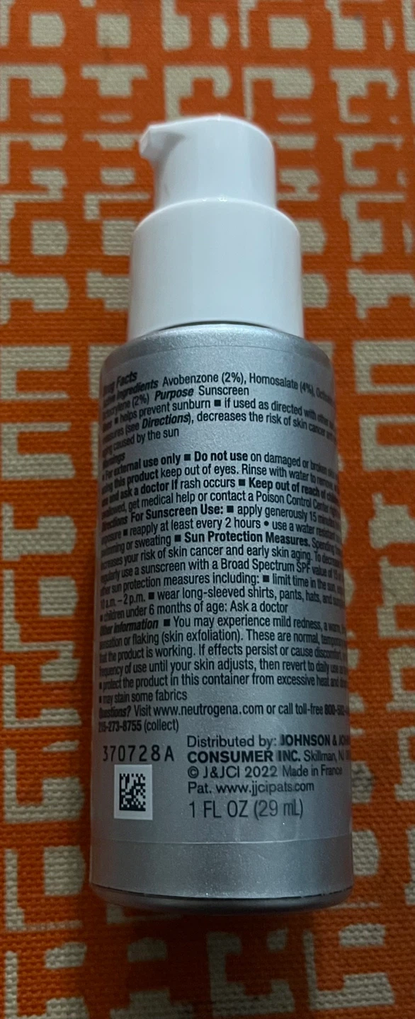 Neutrogena Rapid Wrinkle Repair Retinol Moisturizer SPF 30 - photo 2
