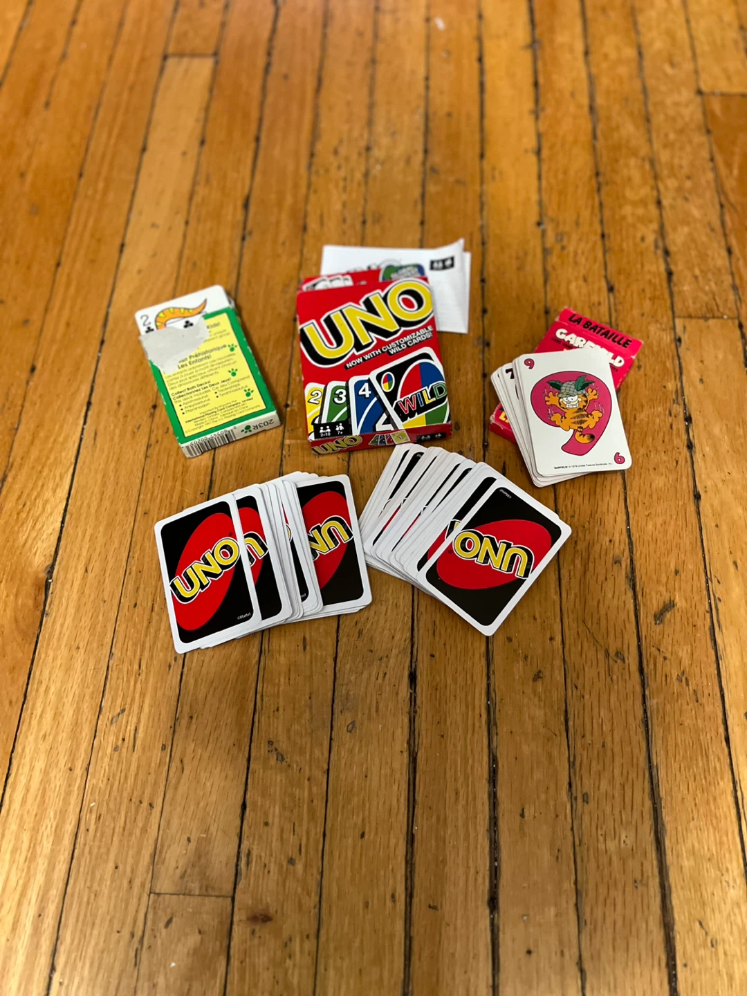 UNO Card Game and Monopoly Pizza Game Bundle - photo 4