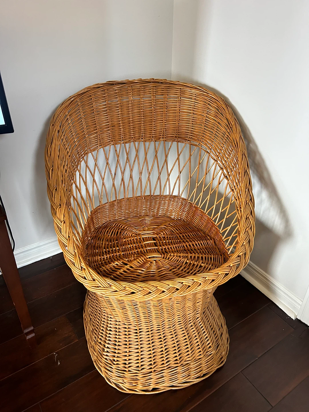 Wicker Peacock Chair - photo 2