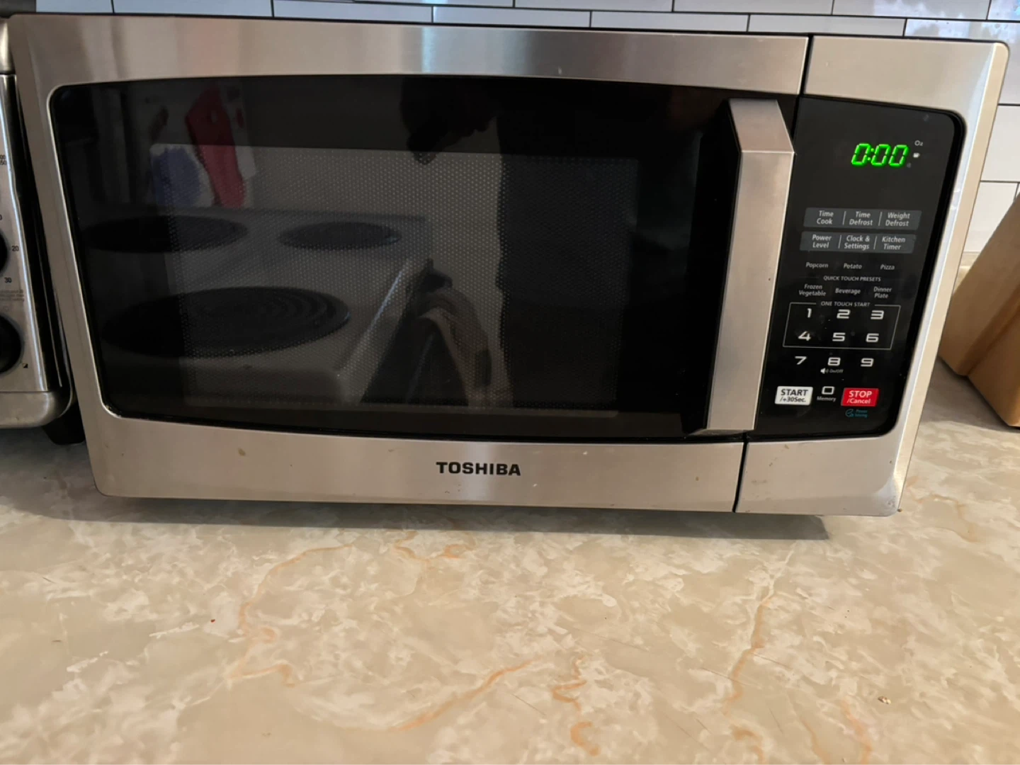 Toshiba Stainless Steel Microwave - photo 2