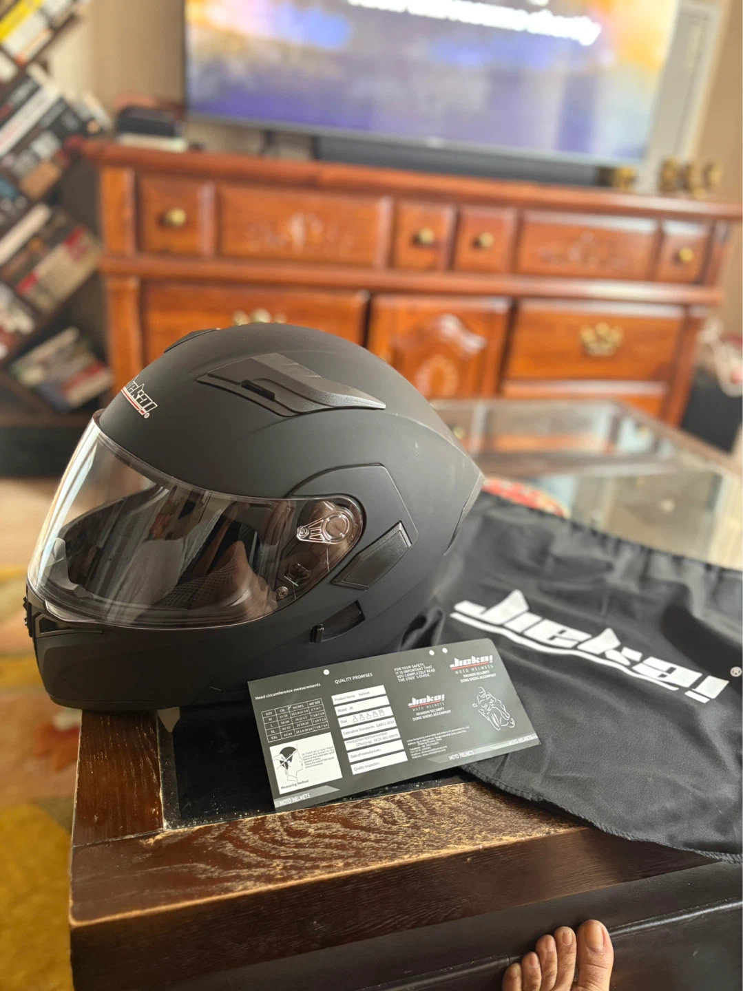 Never used..Jiekai Motorcycle Helmet - photo 2