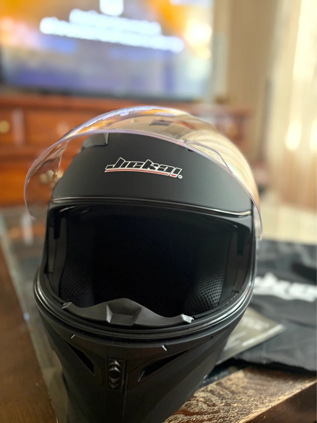 Never used..Jiekai Motorcycle Helmet - photo 4