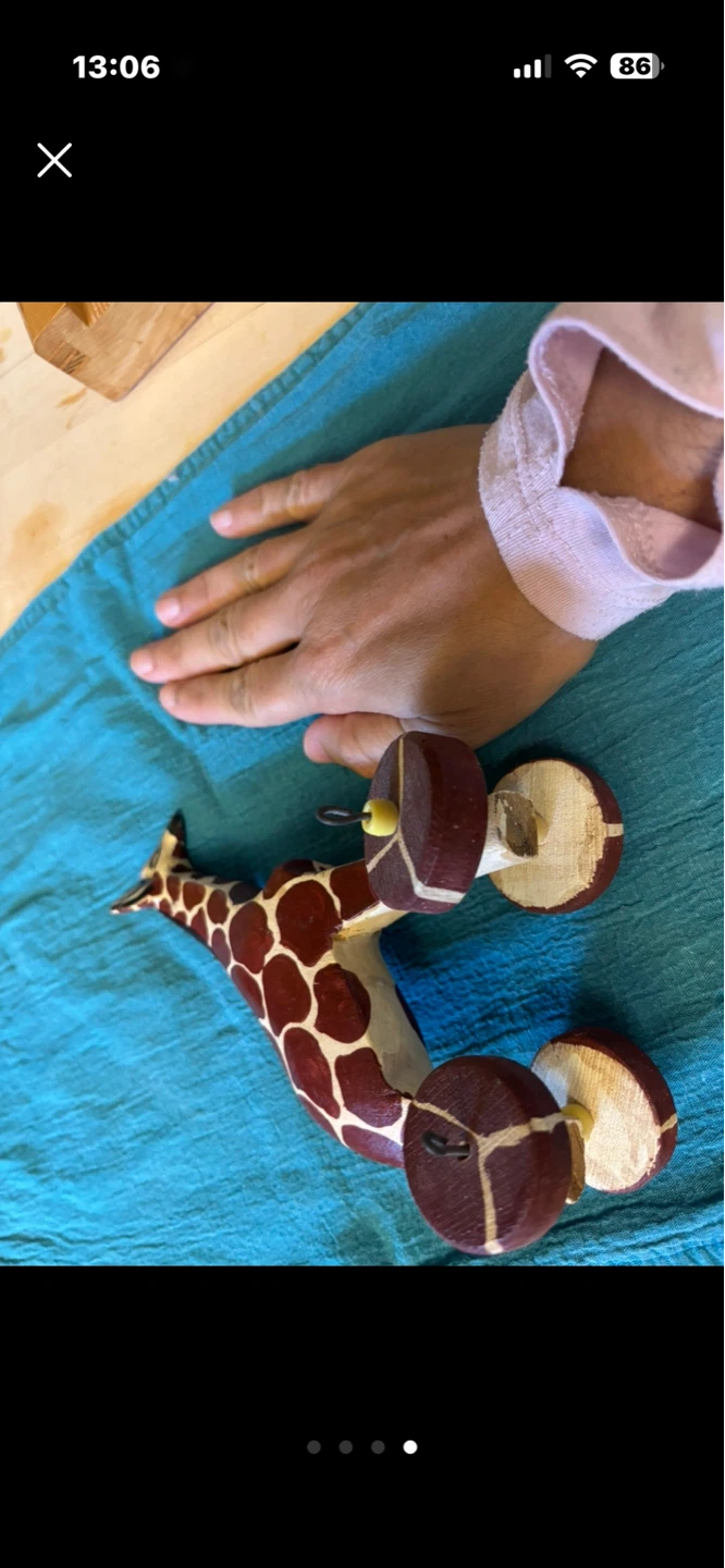 Vintage Wooden Giraffe Pull Toy - photo 3