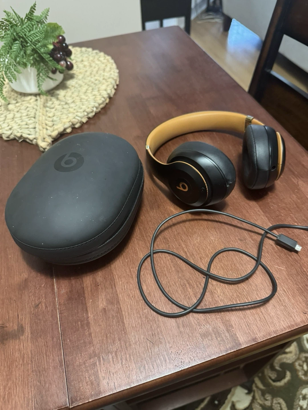 Beats wireless headphones