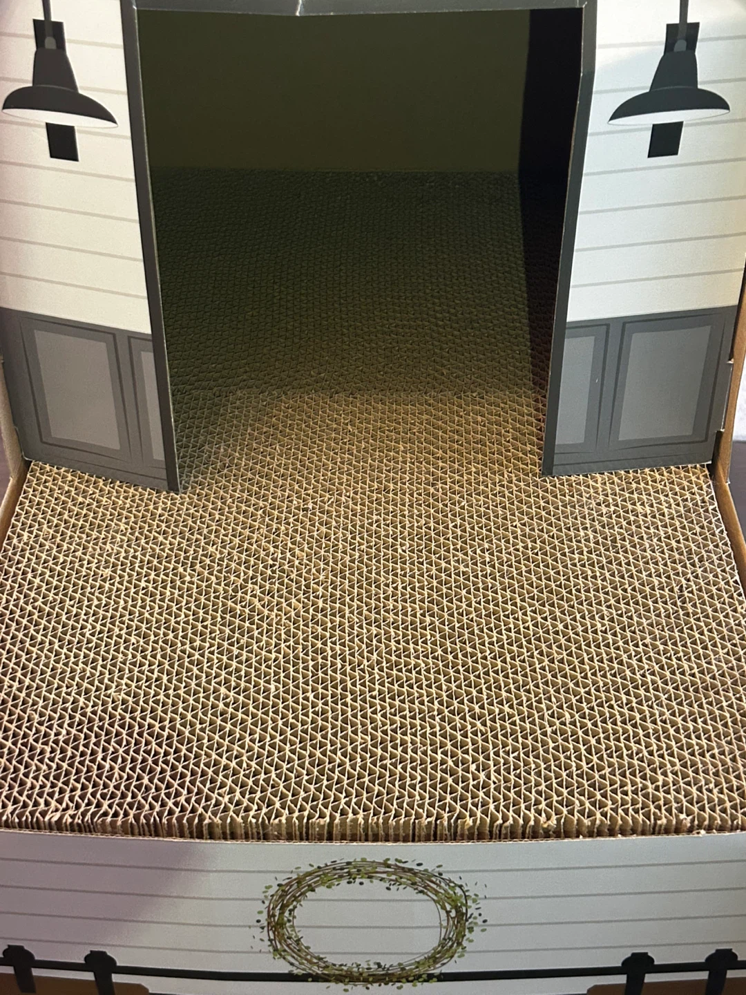 Like NeW Cardboard Cat Scratcher House - photo 4