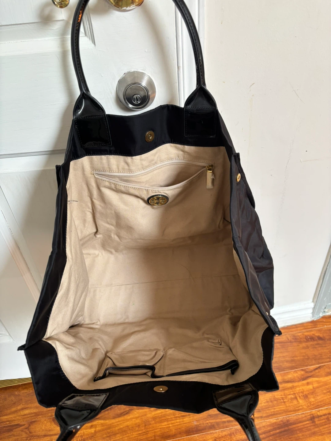 Tory Burch Black Nylon Tote Bag - photo 4