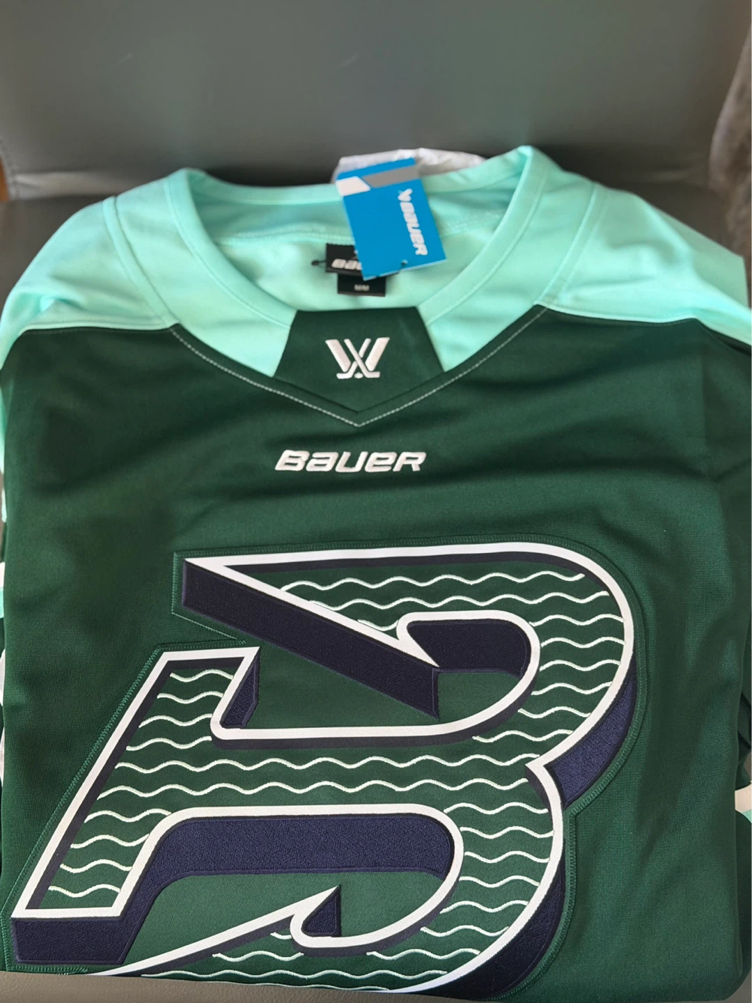Bauer Hockey Jersey - Medium - photo 4
