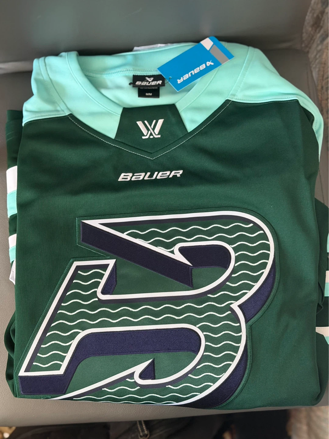 Bauer Hockey Jersey - Medium
