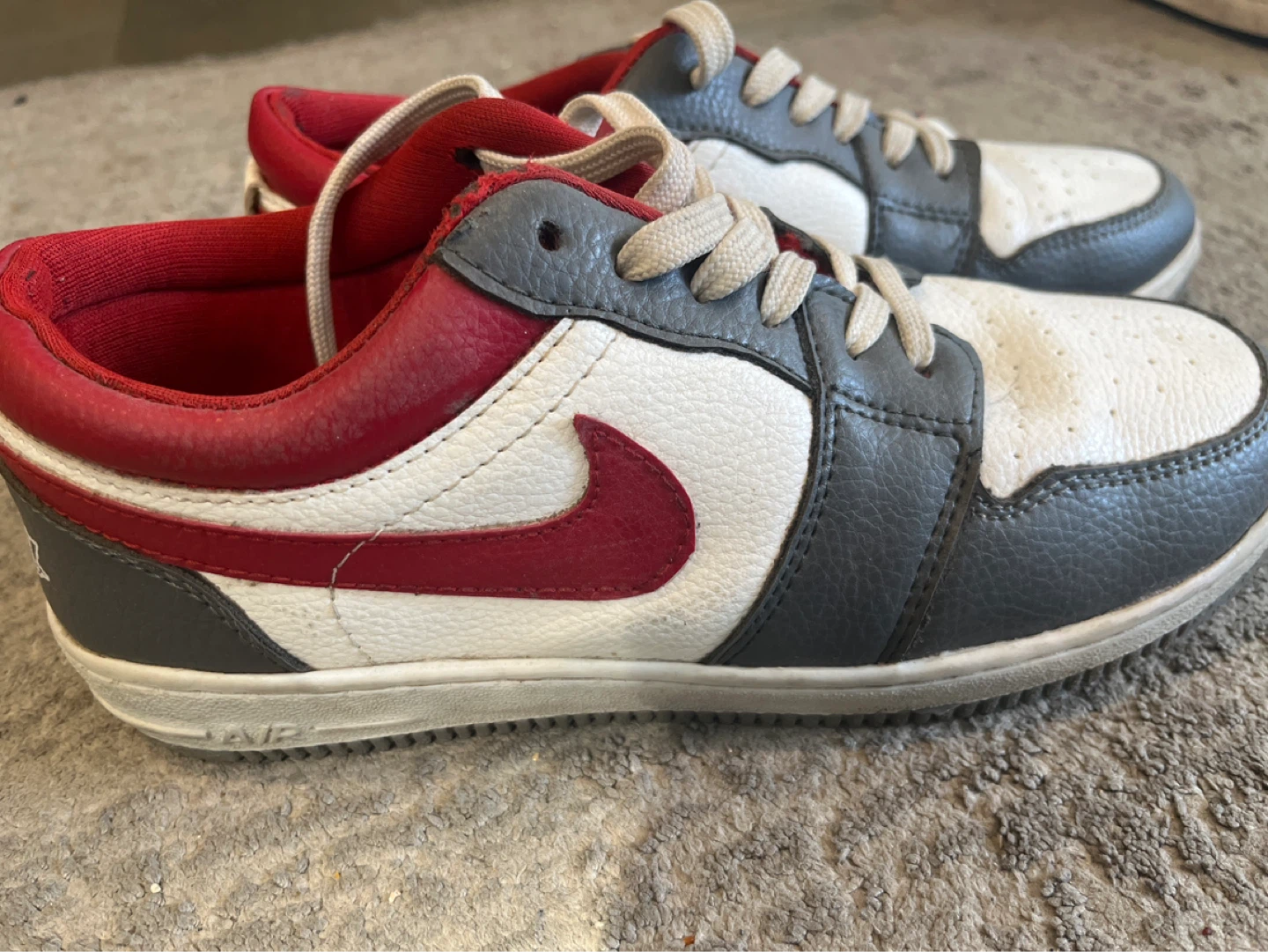 Air Jordan 1 Low Sneakers