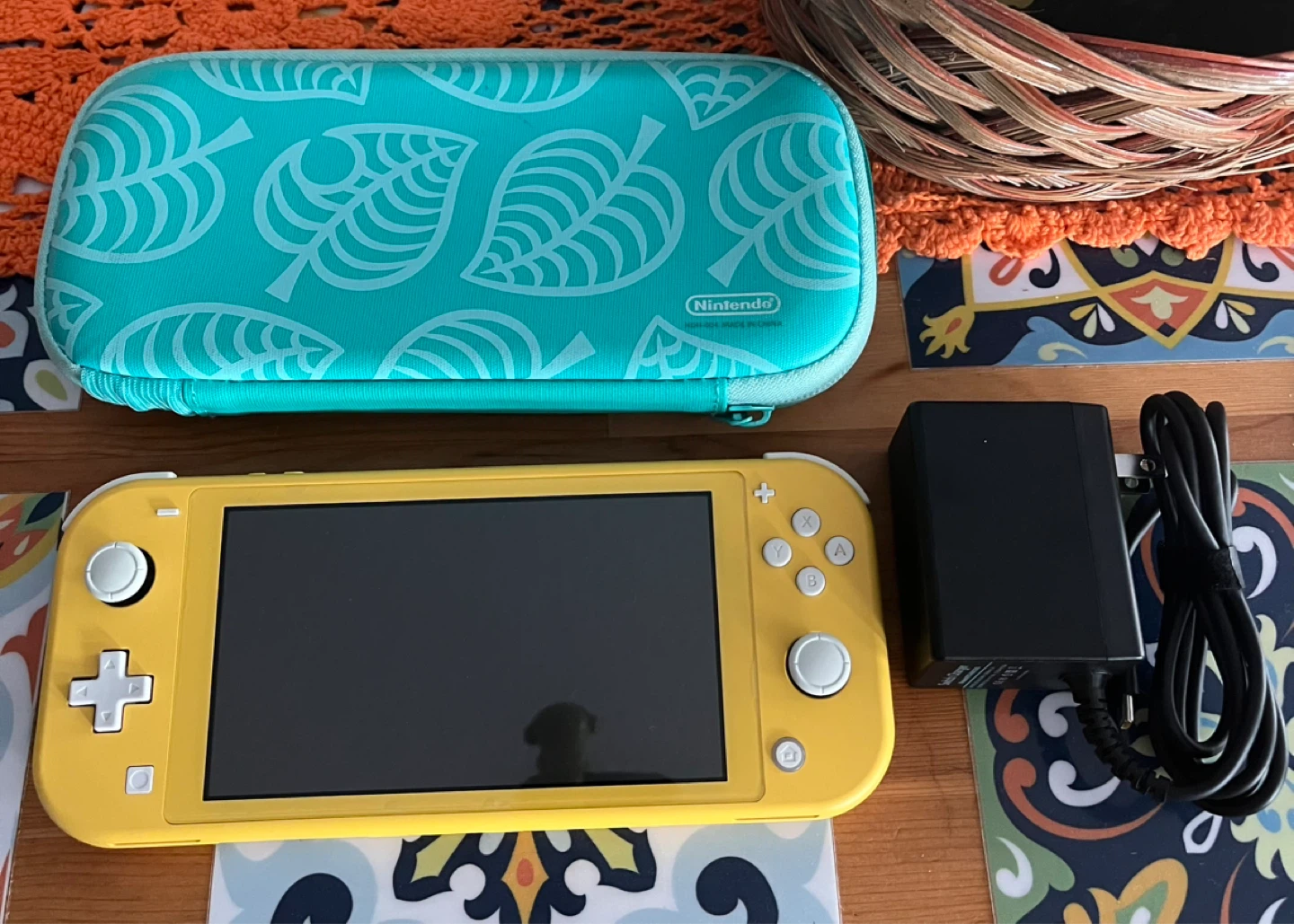 Nintendo Switch Lite Yellow with Animal Crossing Edition Case