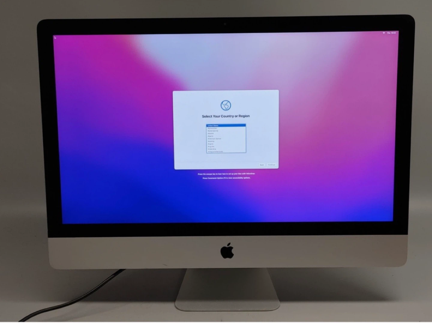 iMac 27” 2017 4.2ghz i7 16gb ram 2TB 8gb GPU