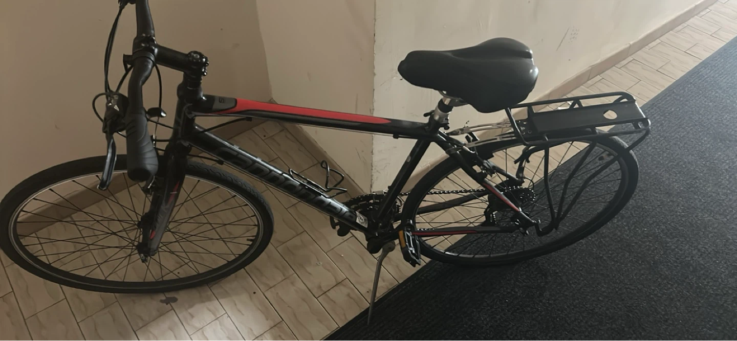 Cannondale Hybrid Bike with Rack