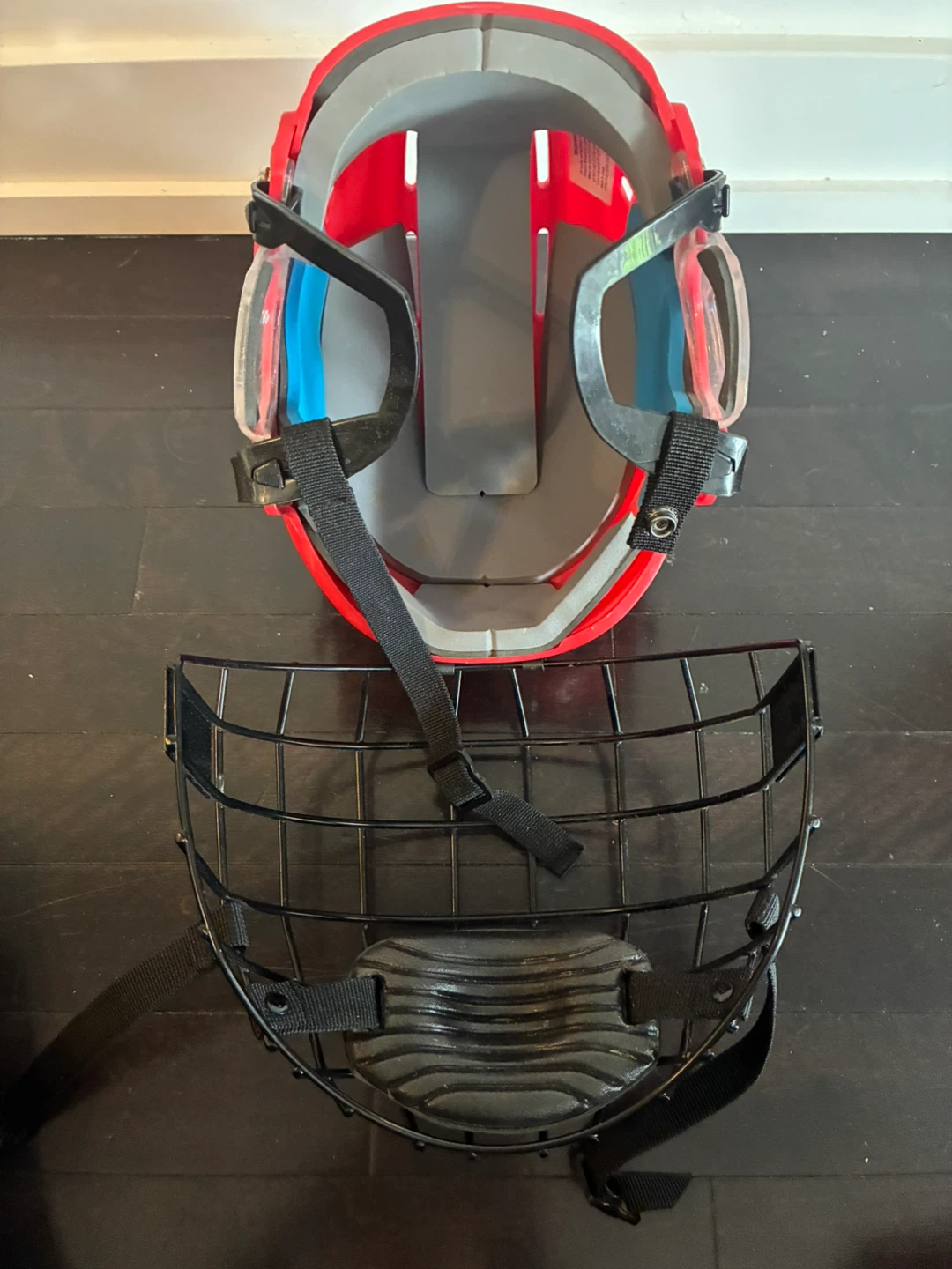 Red TEK V3.0 Player Hockey Helmet with Cage - photo 3