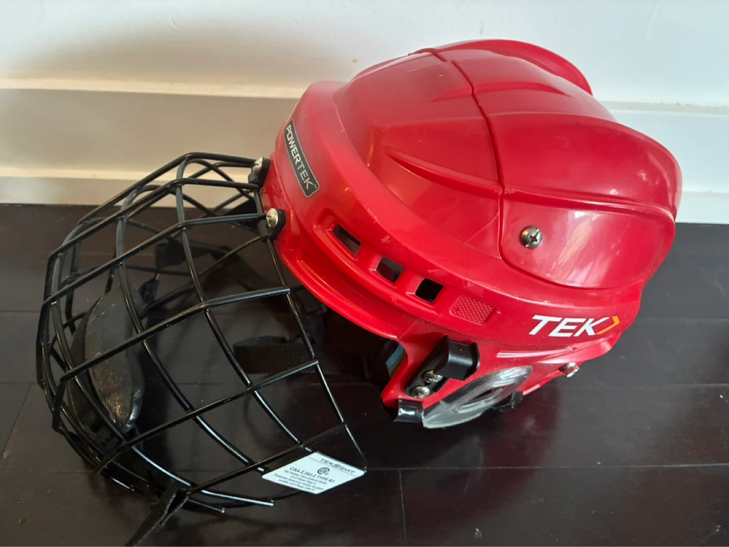 Red TEK V3.0 Player Hockey Helmet with Cage