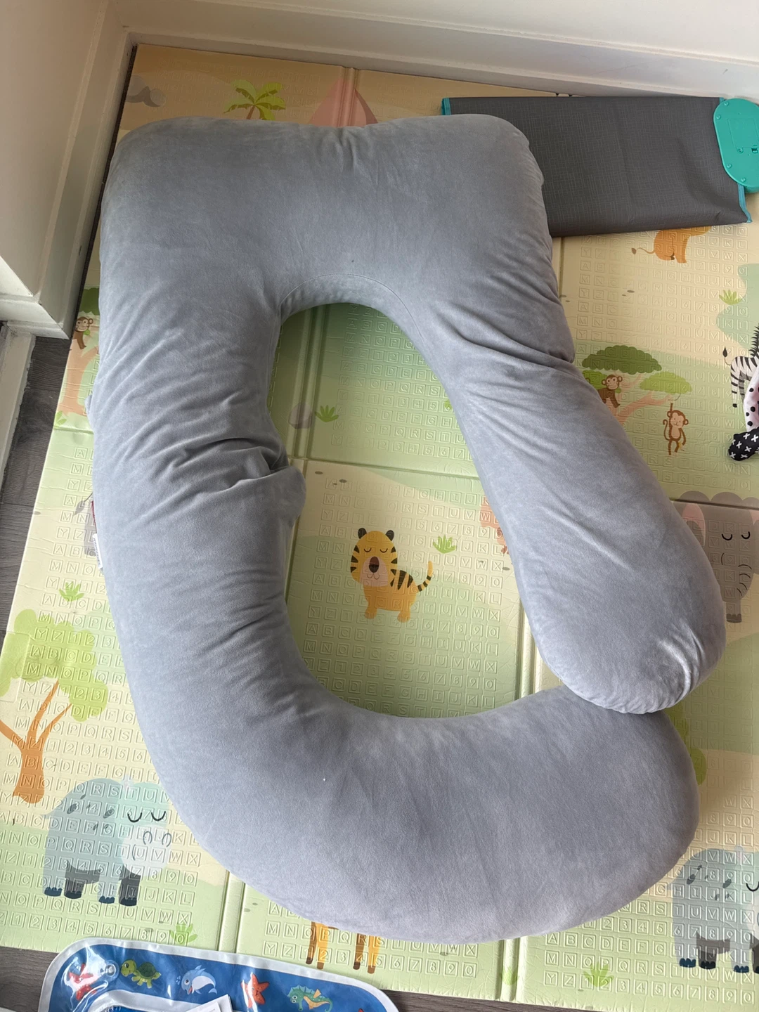 Momcozy Grey U-Shaped Maternity Pillow
