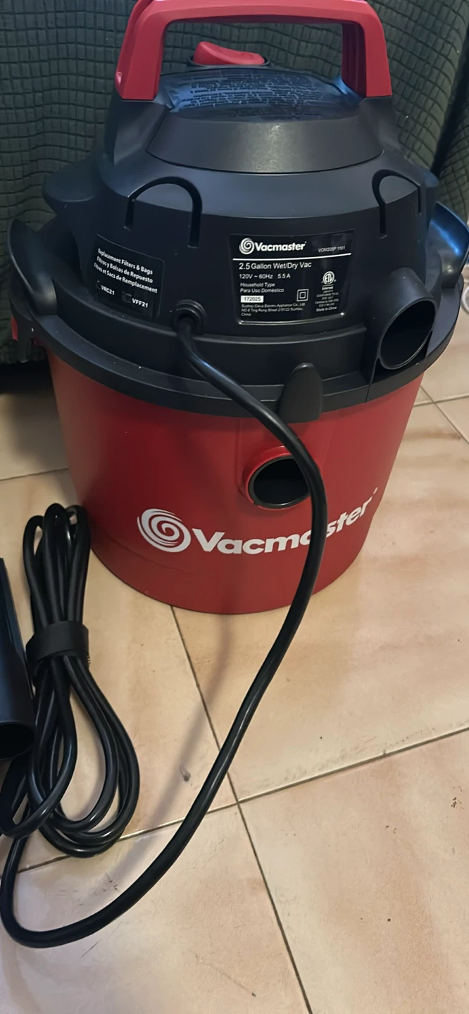 Vacmaster 2.5 Gallon Wet/Dry Vac - photo 4