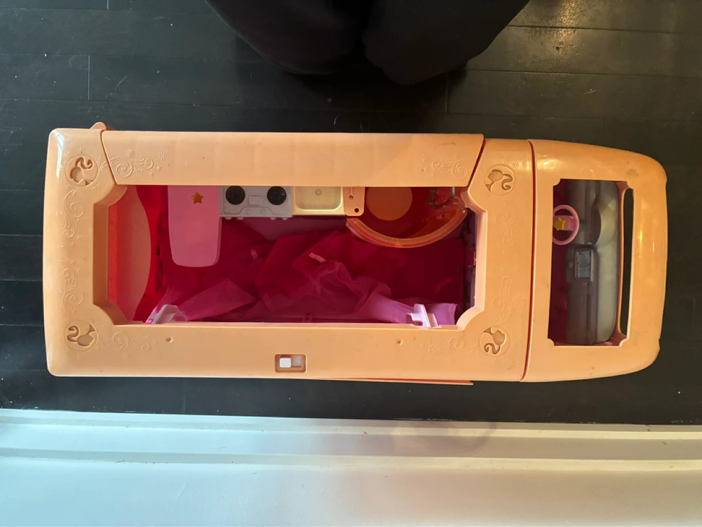 Barbie Camper Van Playset - photo 5