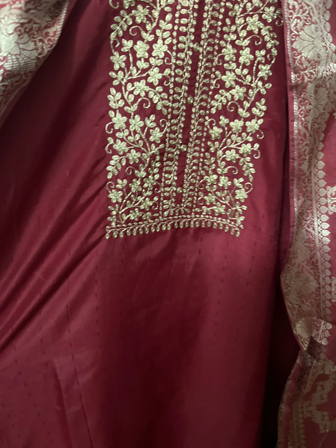 Ruby Embroidered suit with Dupatta Set - Size Xl - photo 3