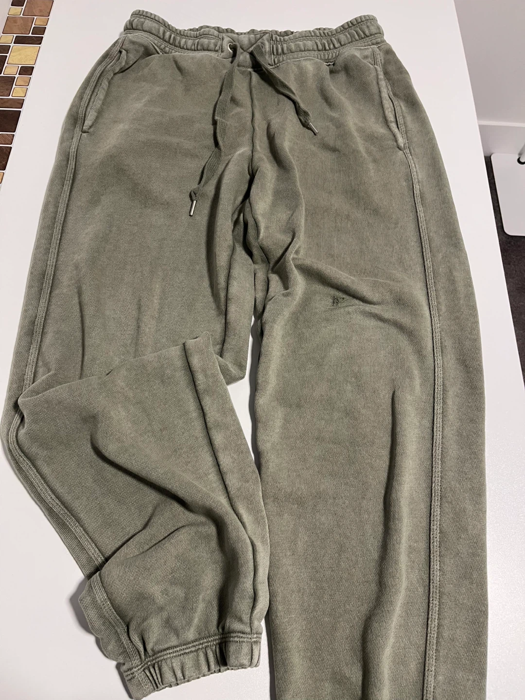 Aerie Green Comfy Loose Fit Pants – Size Small