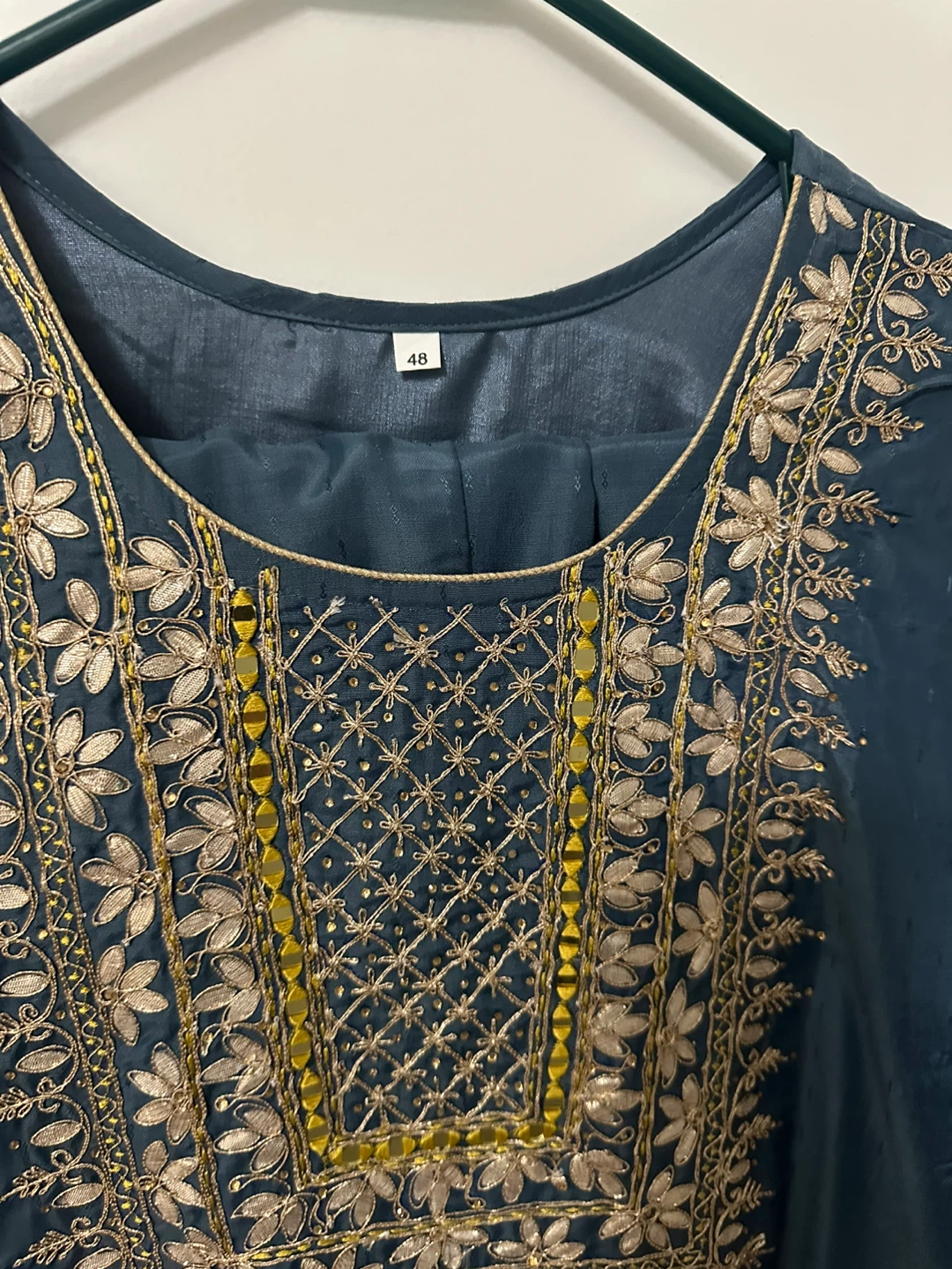 Embroidered suit in Xl - photo 2