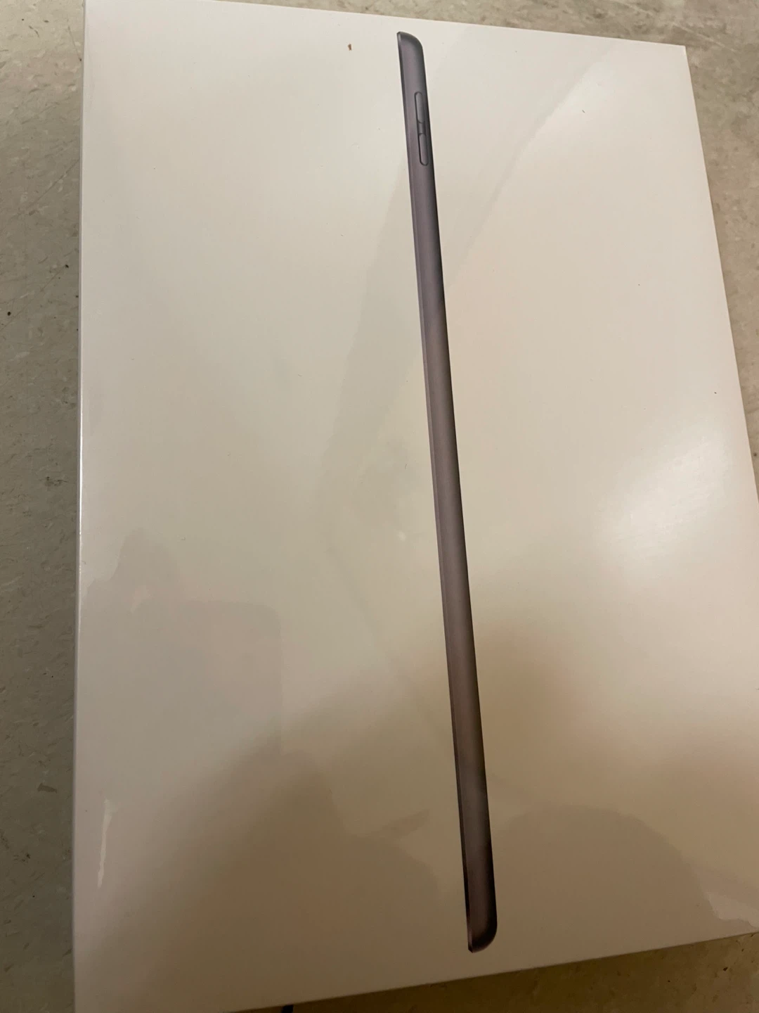 Apple iPad (9th Gen) Wi-Fi 64GB with protector case - photo 2
