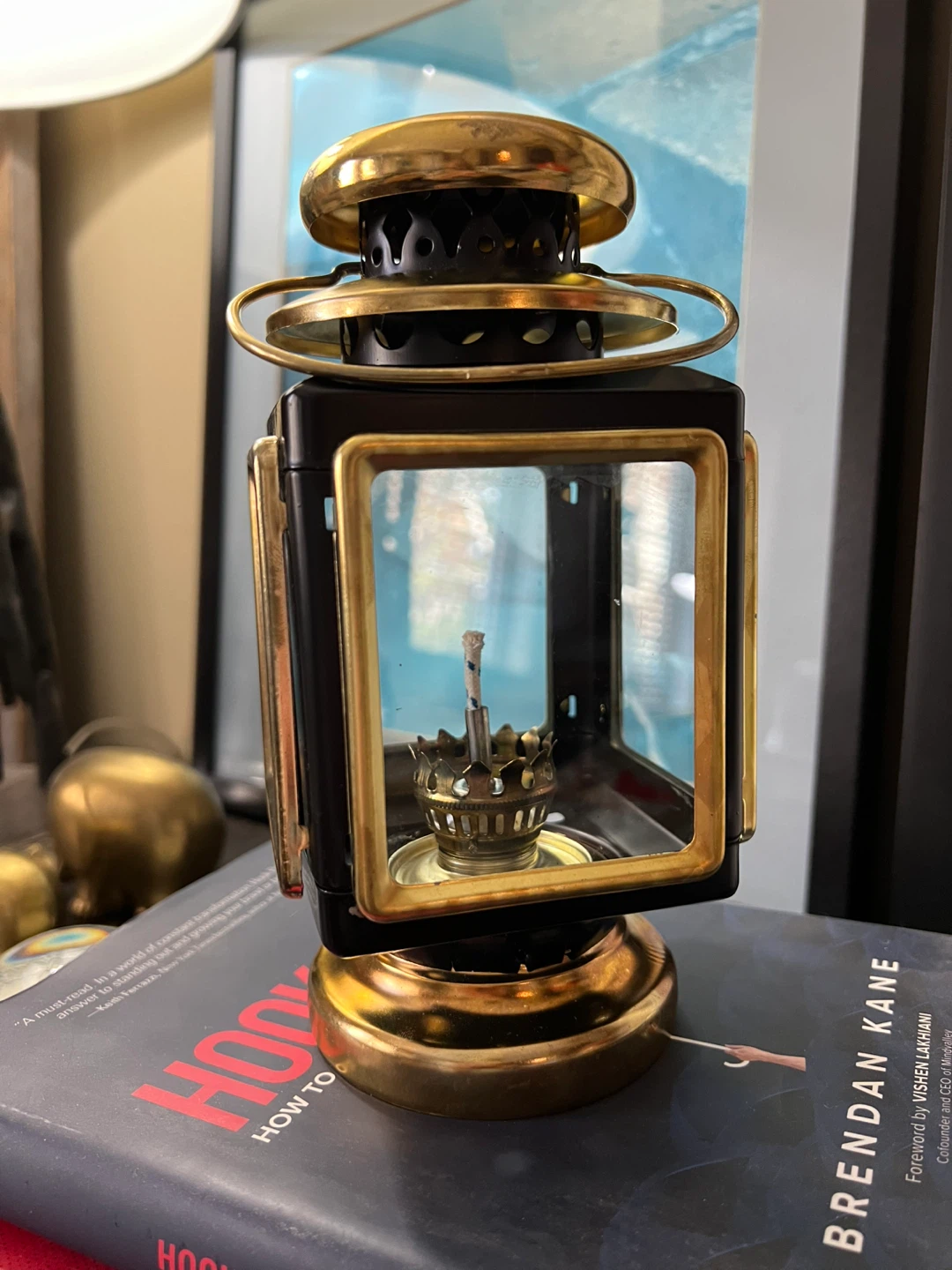 Vintage Carriage Style Oil Lamp