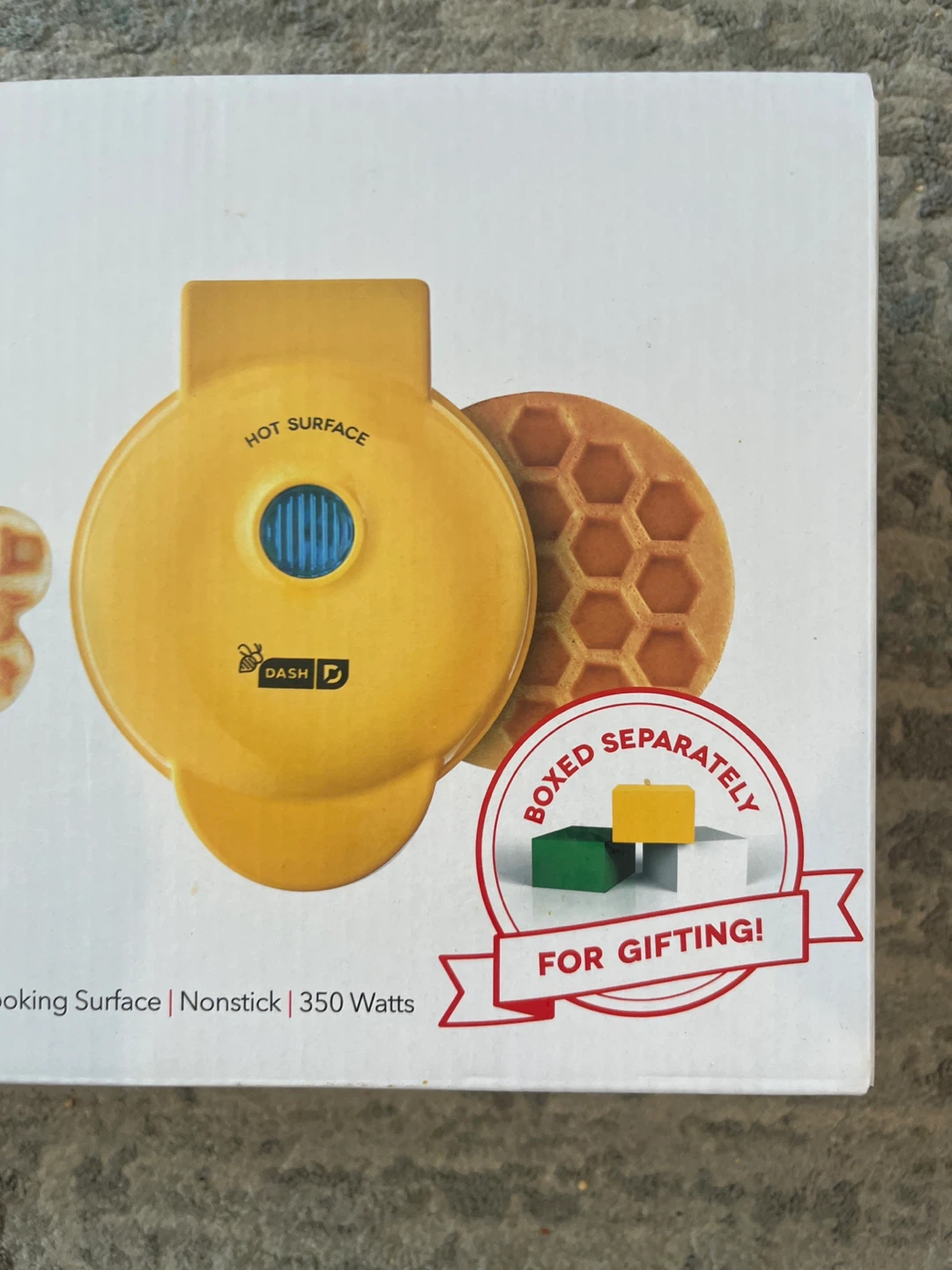 3 Pack Waffle Maker Set - Bunny, Shamrock, Honeycomb - photo 4