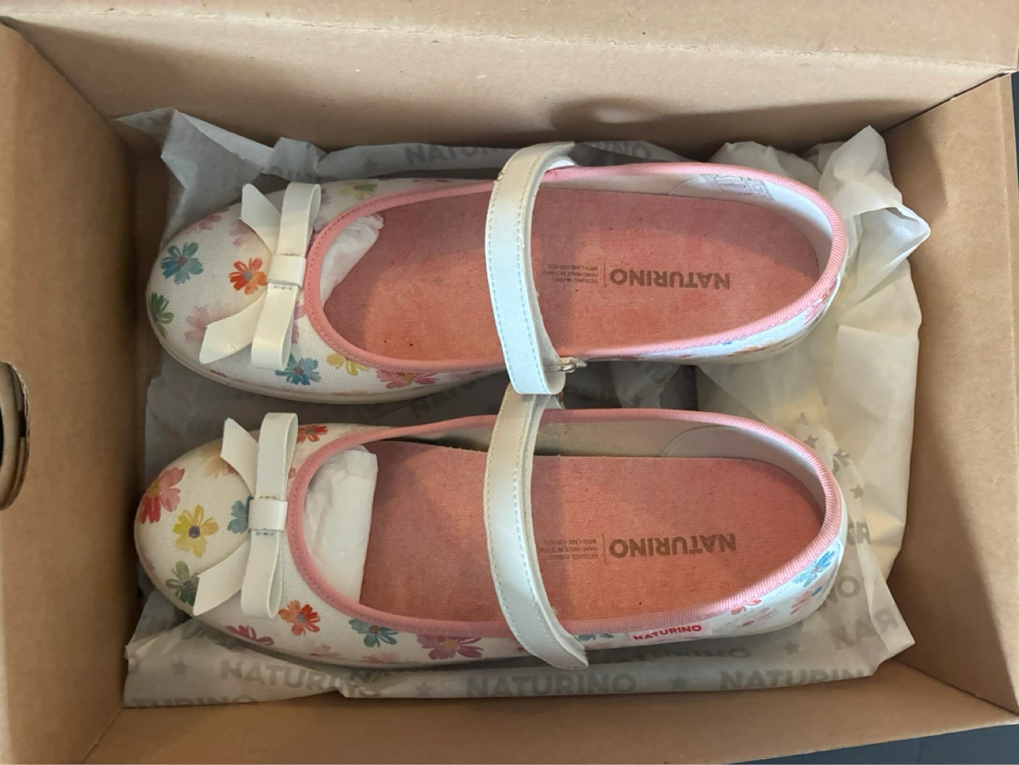 Naturino Claries Mary Jane Shoes - Child Size 3 White Floral - photo 4