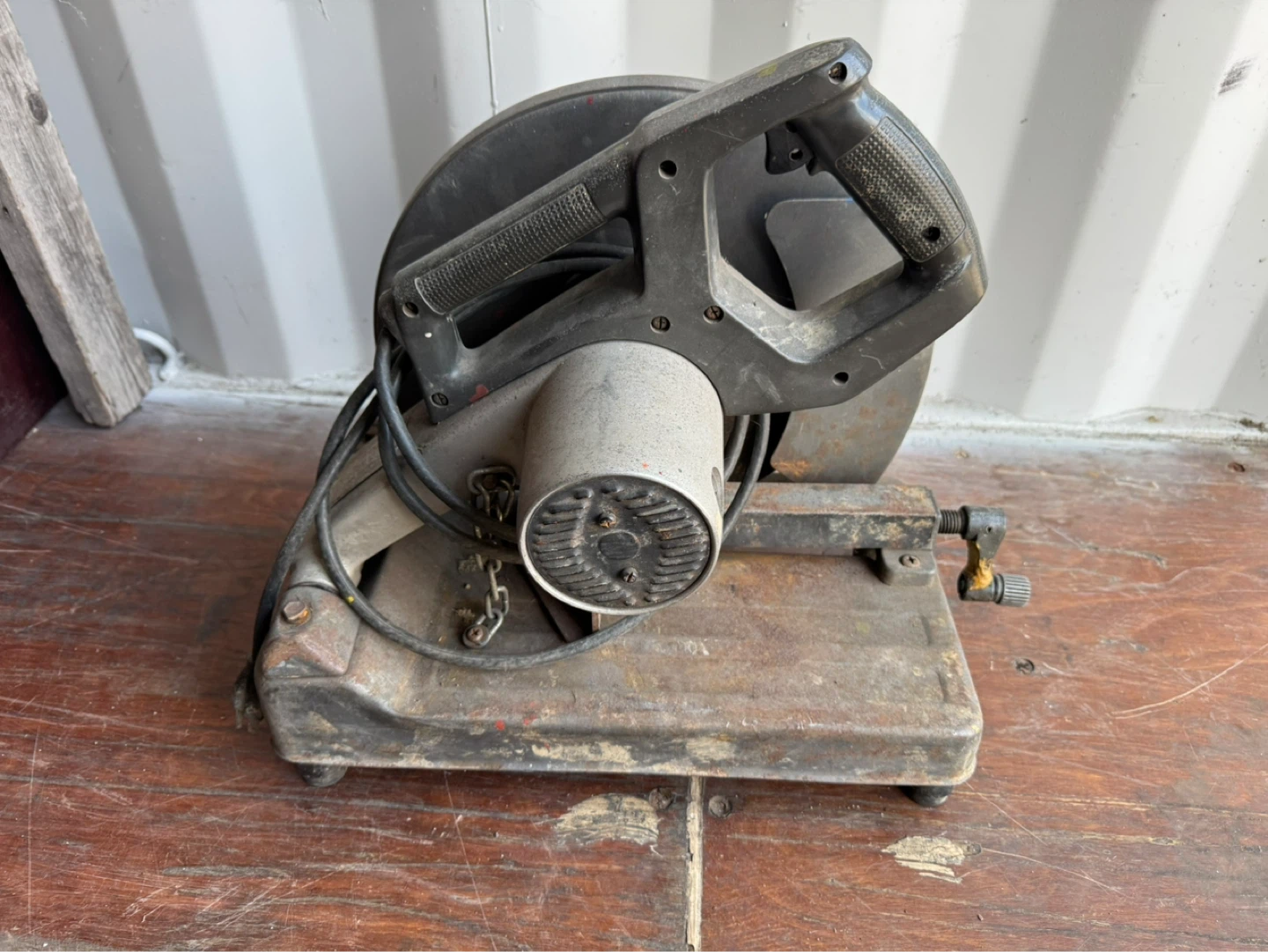 Black & Decker Professional 14” Chop Saw