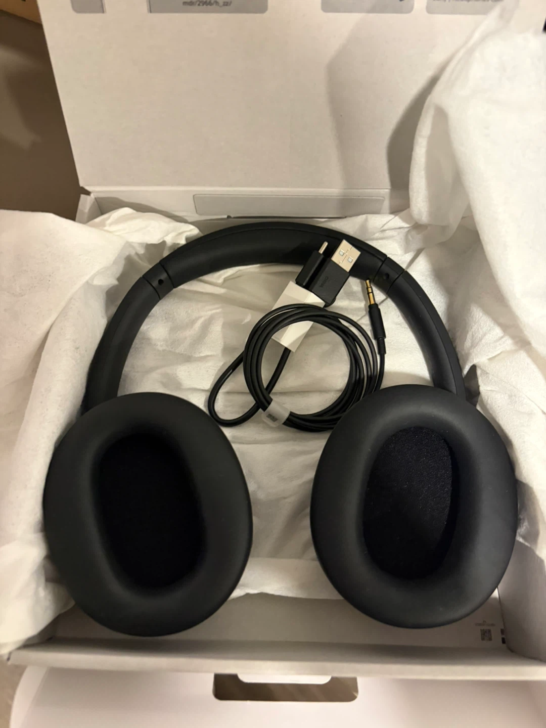 Sony WH-CH720N Noise Cancelling Headphones - photo 2
