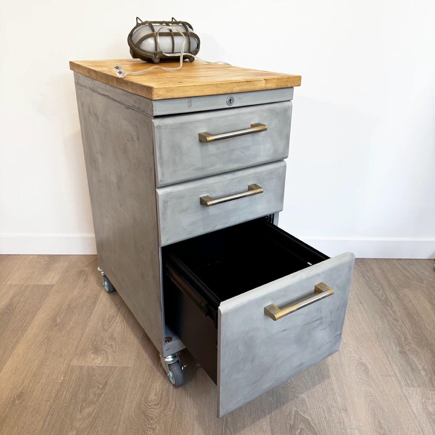 COMBO: Industrilal  cabinet + vintage maritime bulkhead light - photo 2