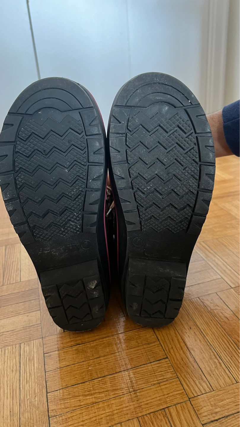 Women's Winter Boots/Shoes Size 7