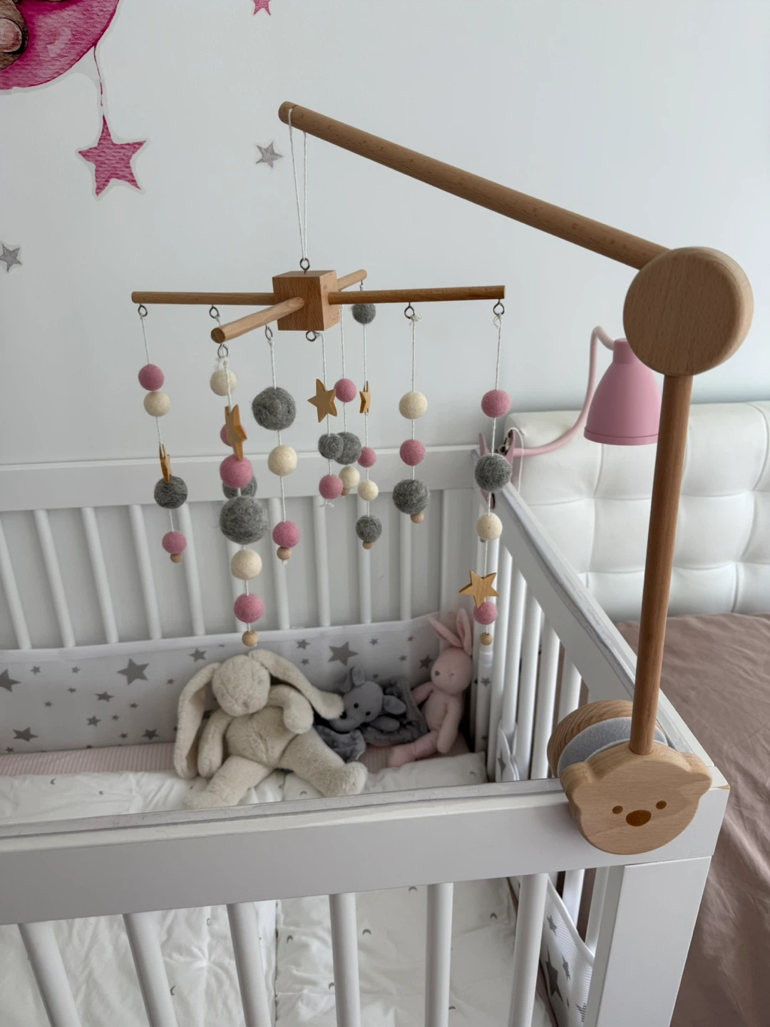Crib nursery felt mobile with arm - Like New - photo 2