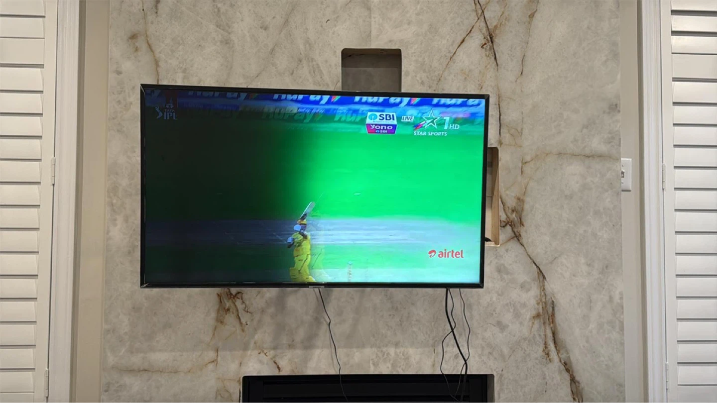 Samsung 43” LED TV
