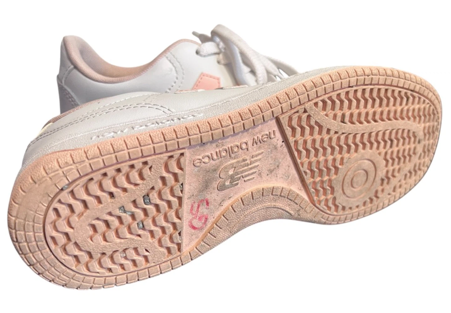 New Balance Sneakers – Size 8 (Gently Used) - photo 5